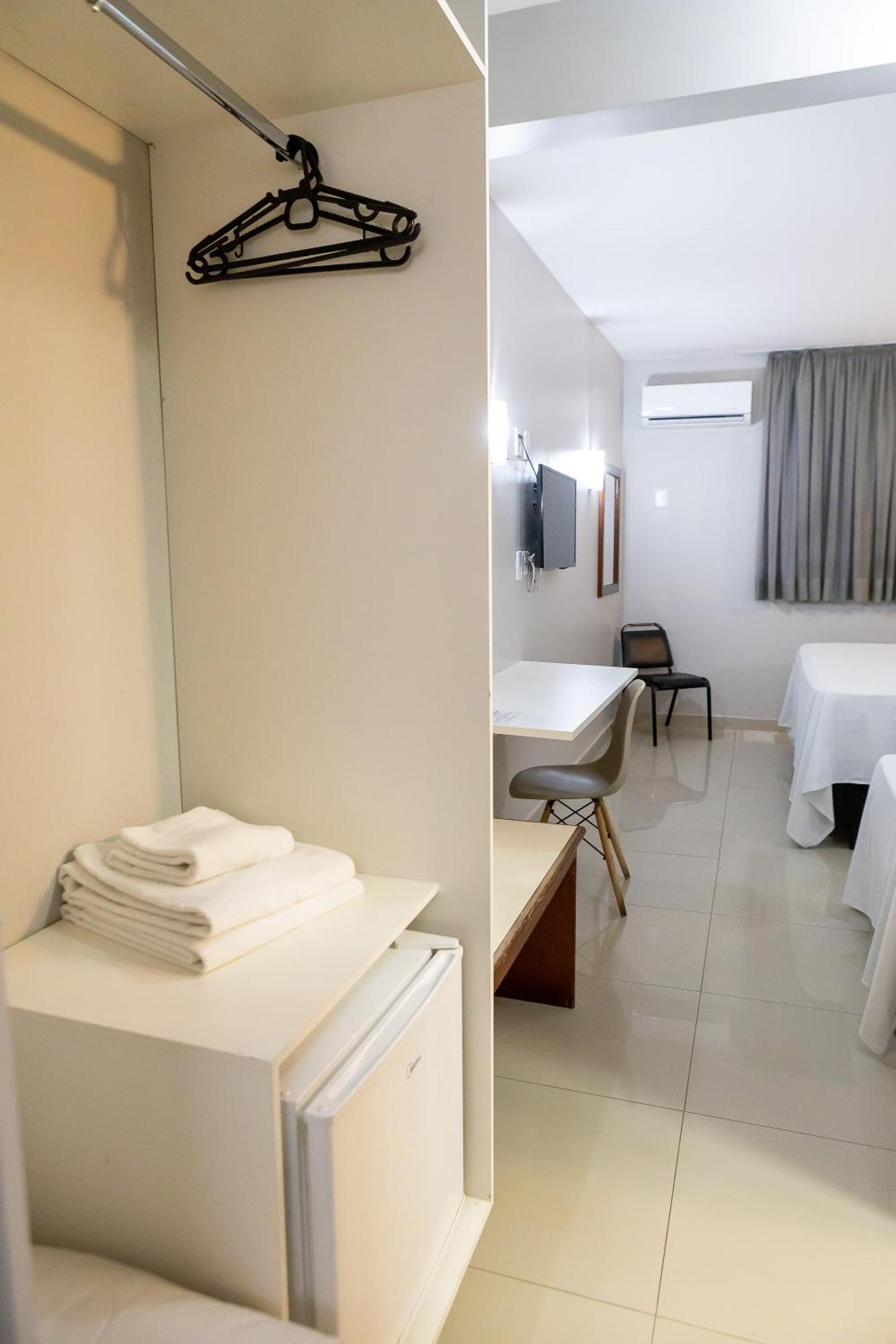 Allegro Hotel Goiânia Esterno foto