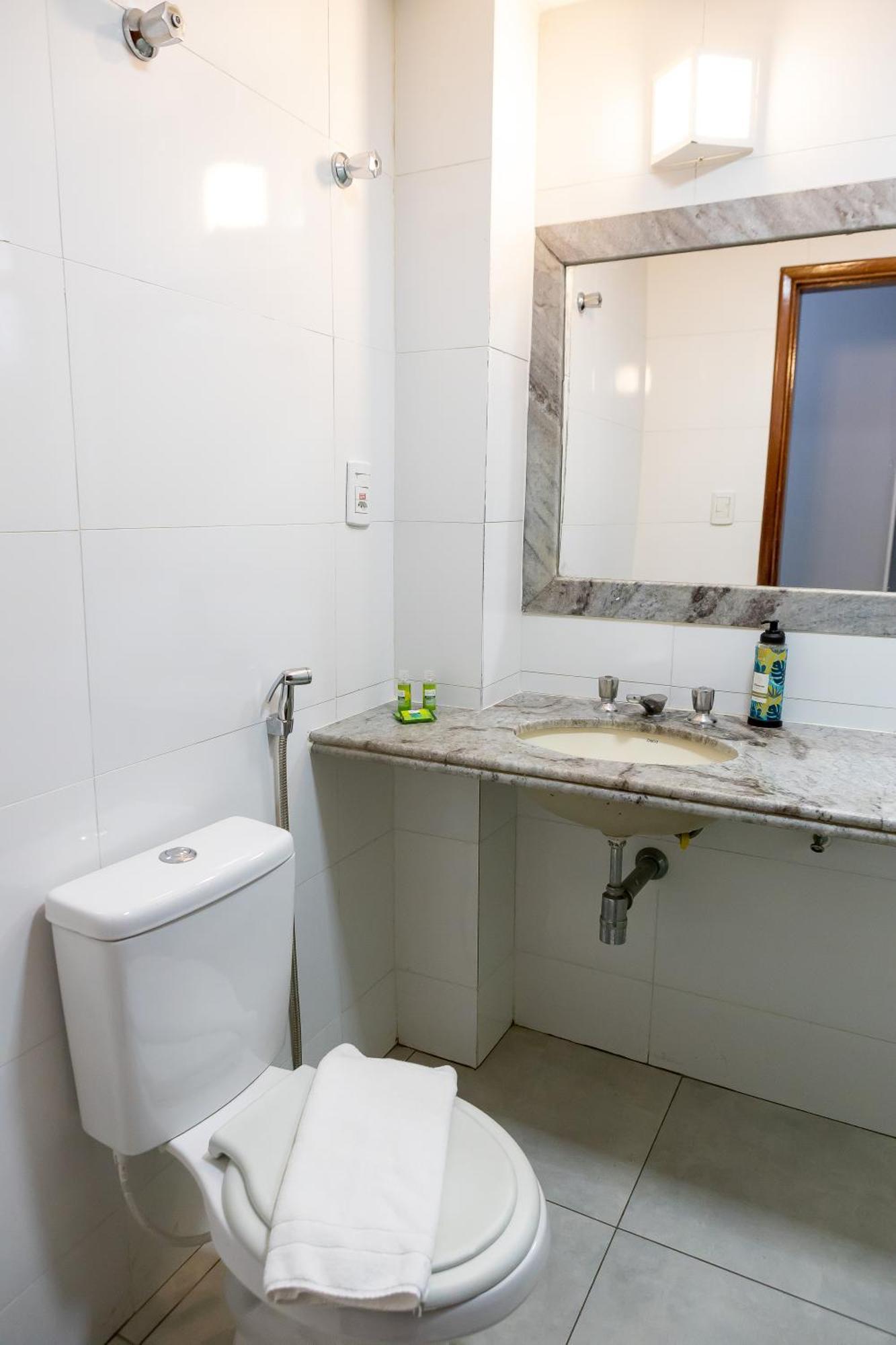 Allegro Hotel Goiânia Esterno foto