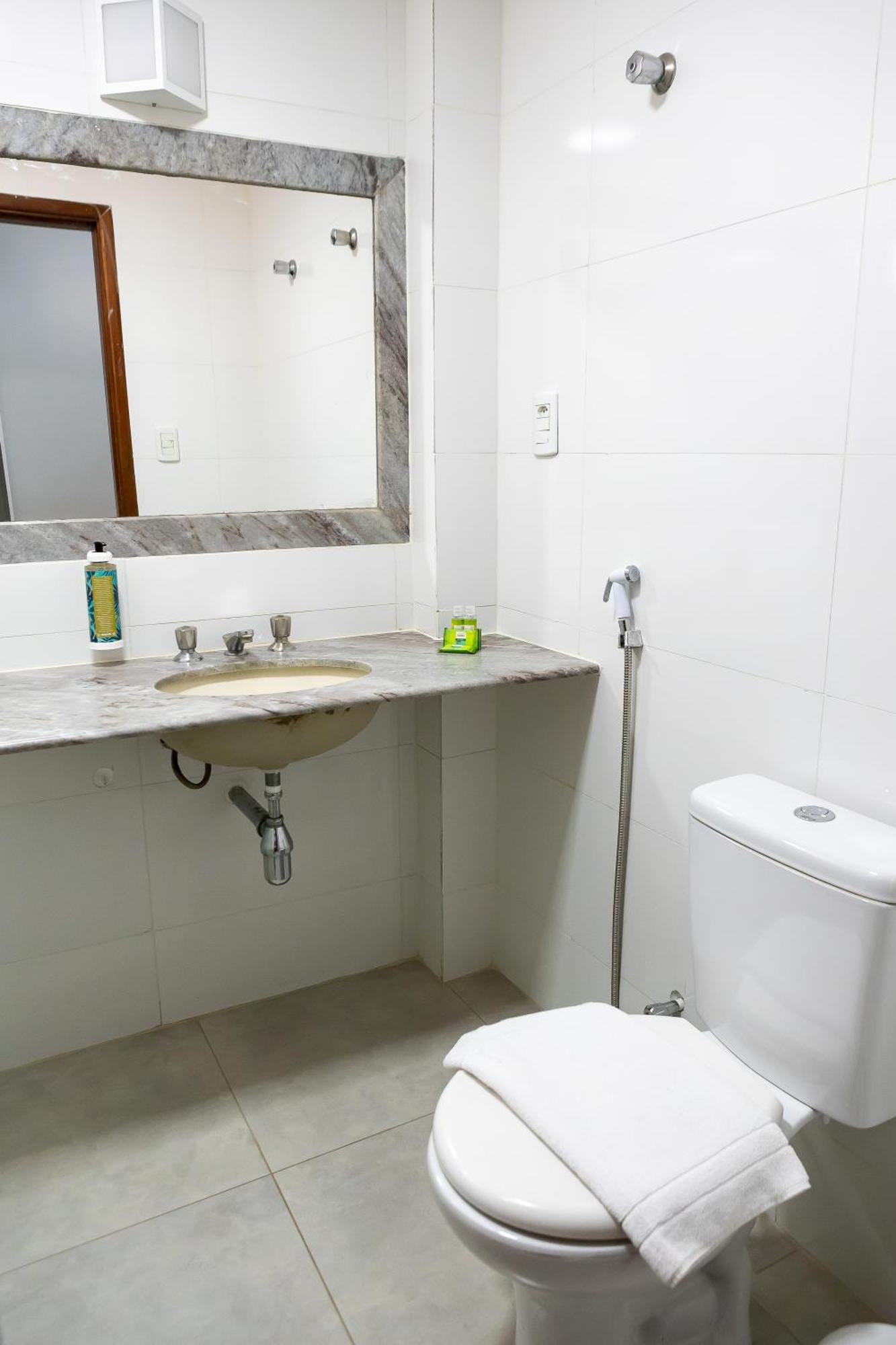 Allegro Hotel Goiânia Esterno foto